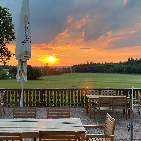 Eifel Haus West 3* Kall