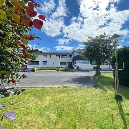 Hotell Eifel Haus West 3*