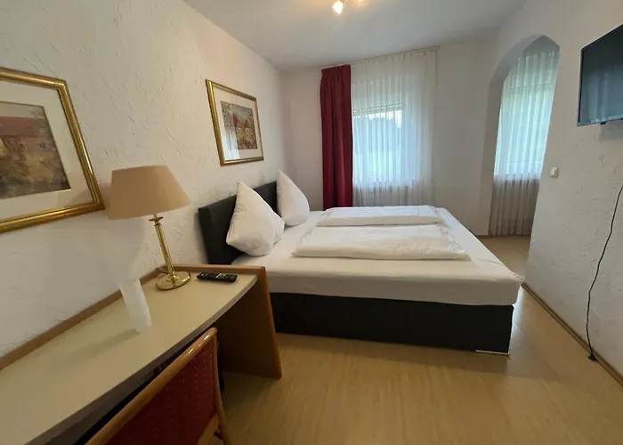 Eifel Haus West Hotel 3*